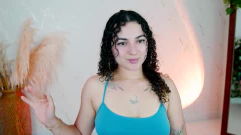 Merida Bell online show from February 23, 2026, 7:55 pm