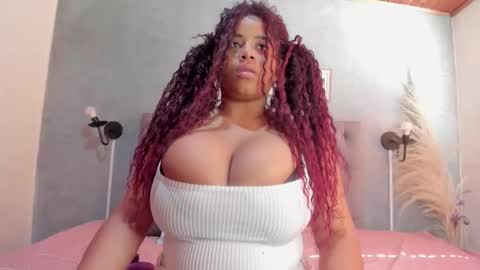 Snapshot of meridalane chatting on December 17, 2025, 2:23 pm meridalane online show from December 17, 2025, 2:23 pm