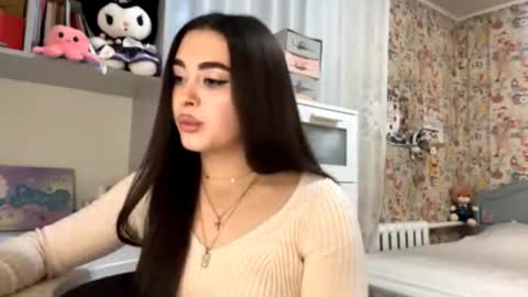 Snapshot of merlenegnoza chatting on November 26, 2025, 5:25 pm Enni online show from November 26, 2025, 5:25 pm