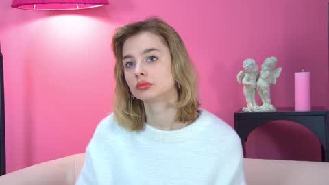 Snapshot of merlinmeyer chatting on February 4, 2026, 6:30 am Merlin online show from February 4, 2026, 6:30 am