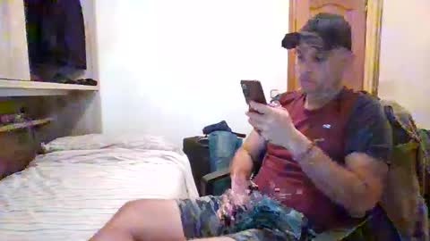 Snapshot of merlinval chatting on February 25, 2025, 8:03 am Merlin online show from February 25, 2025, 8:03 am