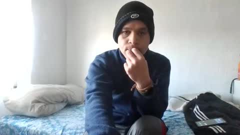 Snapshot of merlinval chatting on February 9, 2026, 10:41 am Merlin online show from February 9, 2026, 10:41 am