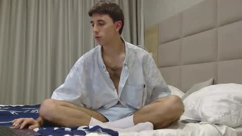 Snapshot of merry_mark chatting on March 1, 2026, 2:19 pm Mark online show from March 1, 2026, 2:19 pm