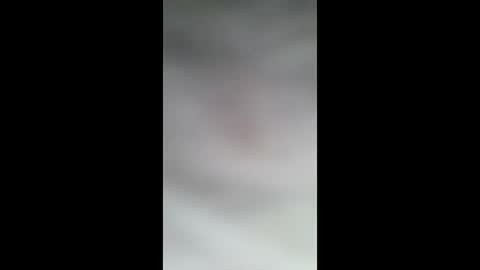 Alexismerton online show from April 16, 2026, 1:34 pm