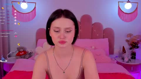 Snapshot of merylew chatting on January 17, 2025, 12:42 pm Anna online show from January 17, 2025, 12:42 pm