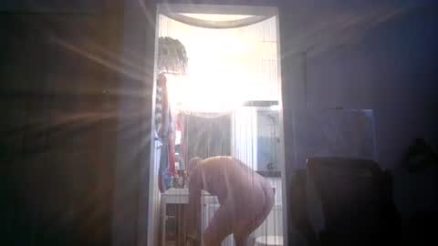 Snapshot of mesohorny4u247 chatting on April 15, 2026, 4:25 pm ken online show from April 15, 2026, 4:25 pm