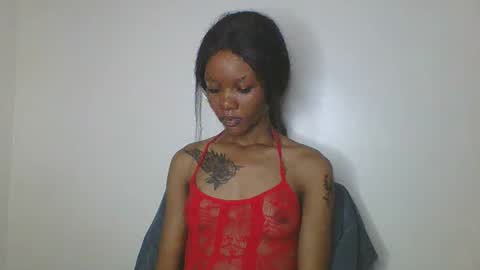 Snapshot of messyluna chatting on March 12, 2026, 9:26 am meggy and bree online show from March 12, 2026, 9:26 am