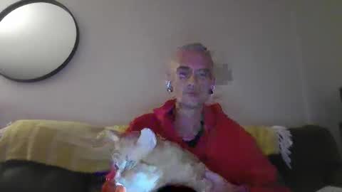 metalhead1975 online show from November 5, 2025, 1:27 am