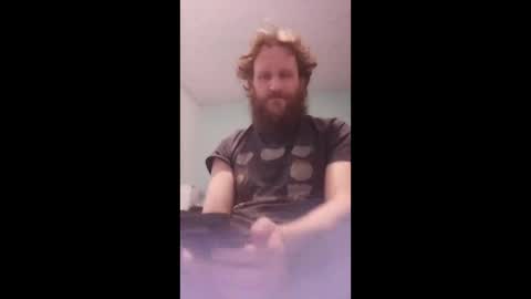 Snapshot of metalheadmanx chatting on May 4, 2026, 12:23 pm metalheadmanx online show from May 4, 2026, 12:23 pm