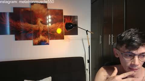 Snapshot of metatron_muscle chatting on April 1, 2026, 6:27 pm Dany online show from April 1, 2026, 6:27 pm