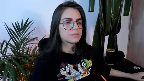 Meurif online show from October 12, 2025, 3:49 am