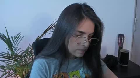 Snapshot of meurief chatting on February 13, 2026, 11:01 pm Meurif online show from February 13, 2026, 11:01 pm