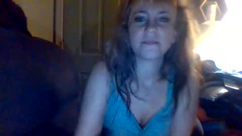 Snapshot of mezzy69 chatting on February 6, 2026, 9:23 am mezzy69 online show from February 6, 2026, 9:23 am