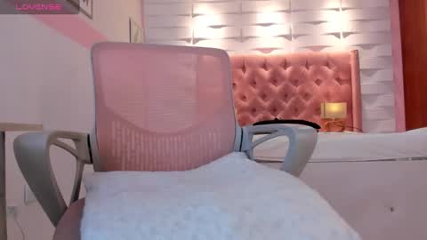 Snapshot of mhellissaw chatting on January 16, 2025, 7:49 am melissa online show from January 16, 2025, 7:49 am