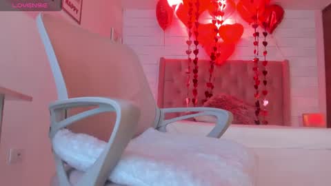 Snapshot of mhellissaw chatting on February 16, 2025, 2:31 am melissa online show from February 16, 2025, 2:31 am