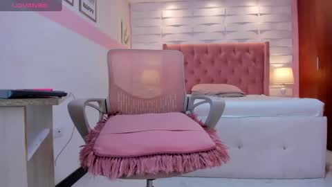 Snapshot of mhellissaw chatting on October 8, 2025, 1:09 pm melissa online show from October 8, 2025, 1:09 pm