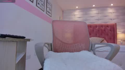 melissa online show from October 24, 2025, 10:00 am