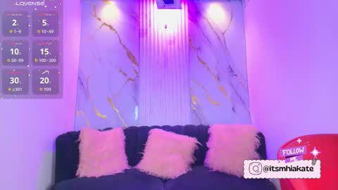 Mhia Kate online show from November 14, 2025, 12:04 pm