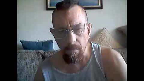 mhitch924 online show from March 25, 2026, 5:19 pm