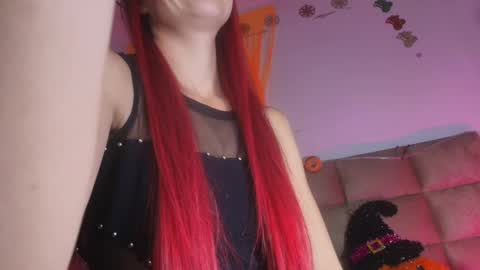 Emi online show from October 25, 2025, 8:03 pm