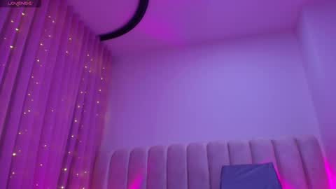 Emi online show from February 4, 2026, 7:31 pm