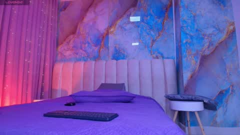 Emi online show from March 27, 2026, 7:24 pm