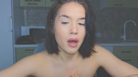 Snapshot of mia___lunaa chatting on February 25, 2025, 2:36 am Mia online show from February 25, 2025, 2:36 am
