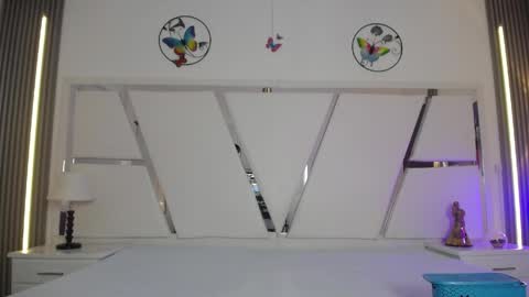 Snapshot of mia__kross_ chatting on May 30, 2026, 7:00 pm Mia online show from May 30, 2026, 7:00 pm