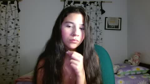 Snapshot of mia__lopez_ chatting on February 4, 2025, 11:16 pm Mia online show from February 4, 2025, 11:16 pm