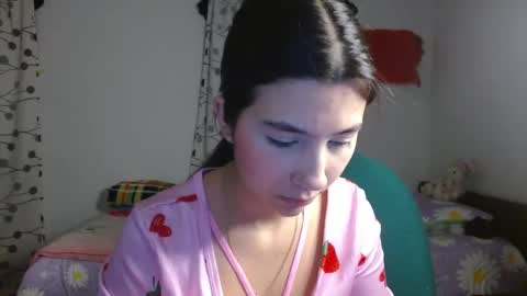 Snapshot of mia__lopez_ chatting on February 15, 2025, 11:36 pm Mia online show from February 15, 2025, 11:36 pm