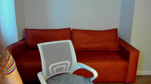 Snapshot of mia__miler chatting on May 31, 2026, 1:03 am mia online show from May 31, 2026, 1:03 am