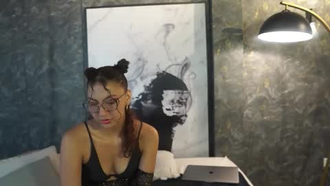 Snapshot of mia_belmont chatting on April 9, 2026, 7:19 pm Belmont and Mia online show from April 9, 2026, 7:19 pm