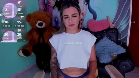 Mia online show from March 1, 2026, 8:00 pm