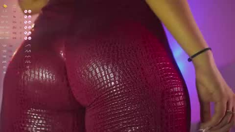 Anna online show from November 3, 2025, 9:27 pm