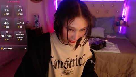 Snapshot of mia_collens_ chatting on January 12, 2025, 4:00 am MIA online show from January 12, 2025, 4:00 am