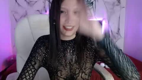 Snapshot of mia_collens_ chatting on October 21, 2025, 1:17 am MIA online show from October 21, 2025, 1:17 am