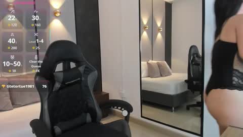 M I A  online show from March 26, 2026, 2:39 am