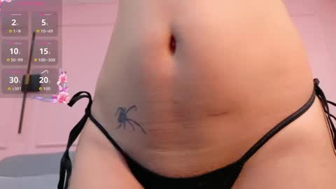 Mia 3 online show from May 19, 2026, 8:48 pm