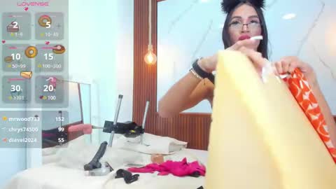 Snapshot of mia_conde1_ chatting on February 27, 2025, 1:07 pm Mia Conde online show from February 27, 2025, 1:07 pm