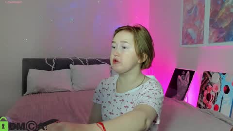 Snapshot of mia_ferd chatting on October 20, 2025, 2:34 am Mia online show from October 20, 2025, 2:34 am