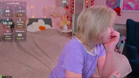 Snapshot of mia_ferd chatting on February 25, 2026, 2:54 am Mia online show from February 25, 2026, 2:54 am