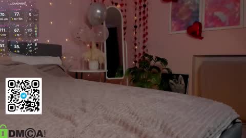 Snapshot of mia_ferd chatting on February 28, 2026, 3:18 am Mia online show from February 28, 2026, 3:18 am