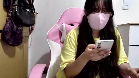 mia_foxxii online show from June 7, 2026, 1:32 am