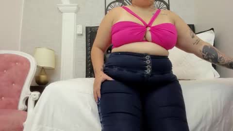 mia online show from May 16, 2026, 7:56 pm