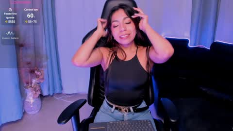 Mia online show from January 9, 2025, 1:02 pm