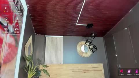 Val  online show from November 10, 2025, 11:31 am