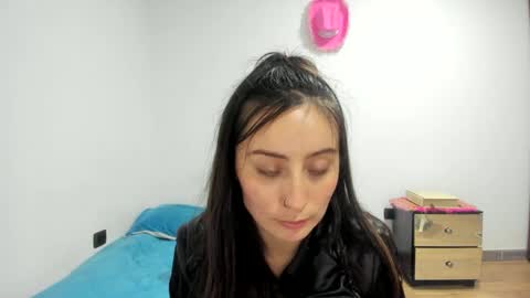 Snapshot of mia_kanee chatting on December 6, 2024, 4:47 am mia kaneee online show from December 6, 2024, 4:47 am