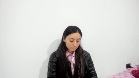 Snapshot of mia_kanee chatting on December 19, 2024, 5:29 am mia kaneee online show from December 19, 2024, 5:29 am