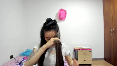 Snapshot of mia_kanee chatting on December 29, 2024, 1:13 am mia kaneee online show from December 29, 2024, 1:13 am