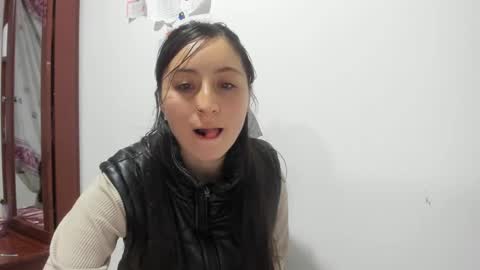 Snapshot of mia_kanee chatting on February 16, 2025, 12:41 am mia kaneee online show from February 16, 2025, 12:41 am